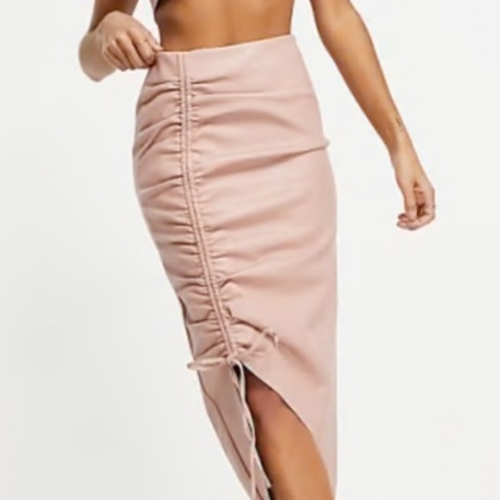 Missguided Pink Ruched Pencil Skirt